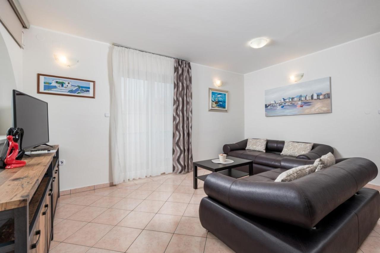 Villa Eda Bogdesic Baska  Bagian luar foto